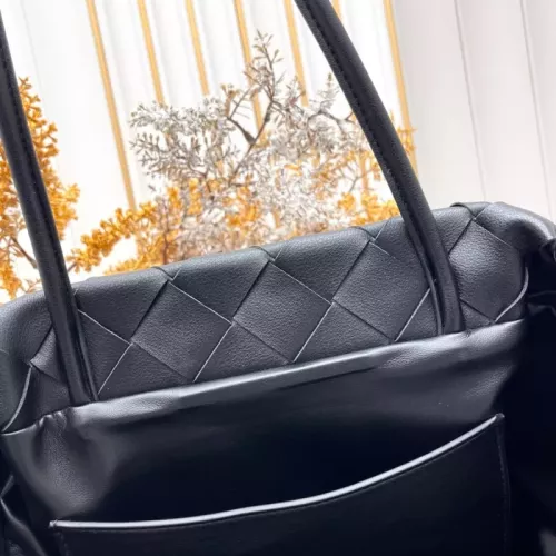 Replica Bottega Veneta BV AAA Quality Shoulder Bags For Women #1387937 $108.00 USD for Wholesale