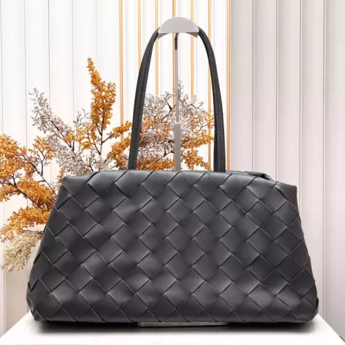 Cheap Bottega Veneta BV AAA Quality Shoulder Bags For Women #1387938, $$108.00 USD On Bottega Veneta BV AAA Quality Shoulder Bags