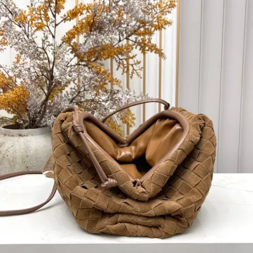 Replica Bottega Veneta BV AAA Quality Messenger Bags For Women #1388014 $112.00 USD for Wholesale