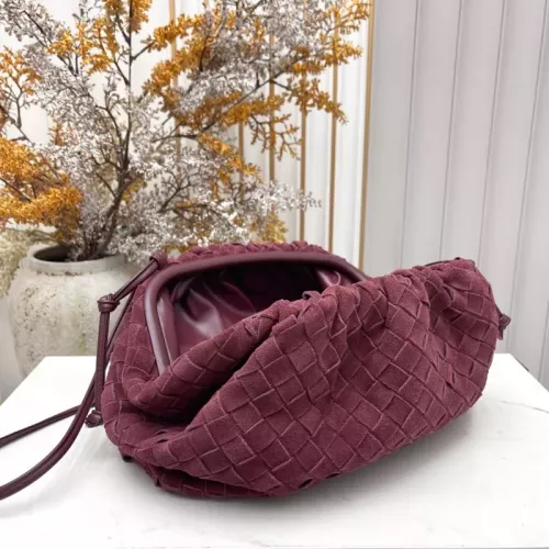 Replica Bottega Veneta BV AAA Quality Messenger Bags For Women #1388020 $112.00 USD for Wholesale