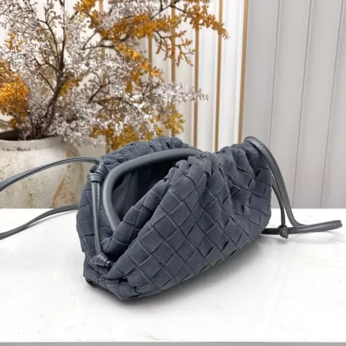 Replica Bottega Veneta BV AAA Quality Messenger Bags For Women #1388021 $100.00 USD for Wholesale
