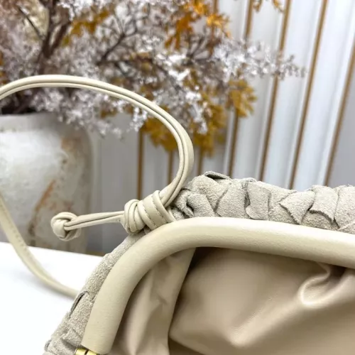 Replica Bottega Veneta BV AAA Quality Messenger Bags For Women #1388029 $100.00 USD for Wholesale