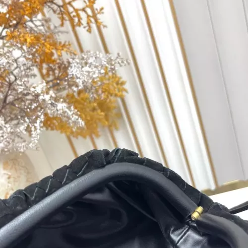 Replica Bottega Veneta BV AAA Quality Messenger Bags For Women #1388033 $100.00 USD for Wholesale