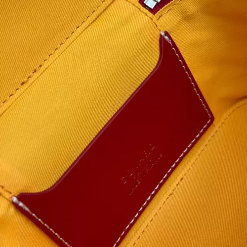 Replica Goyard AAA Quality Cosmetic Pouches For Women #1388311 $72.00 USD for Wholesale