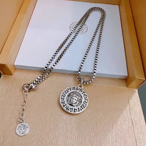 Cheap Versace Necklaces #1390045, $$42.00 USD On Versace Necklaces
