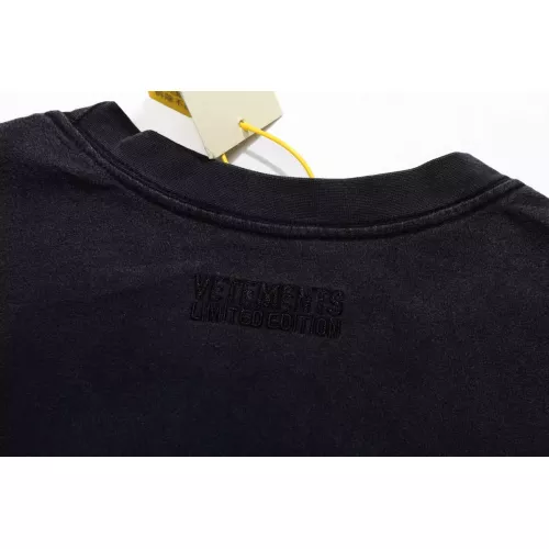 Replica VETEMENTS T-Shirts Short Sleeved For Unisex #1390280 $40.00 USD for Wholesale