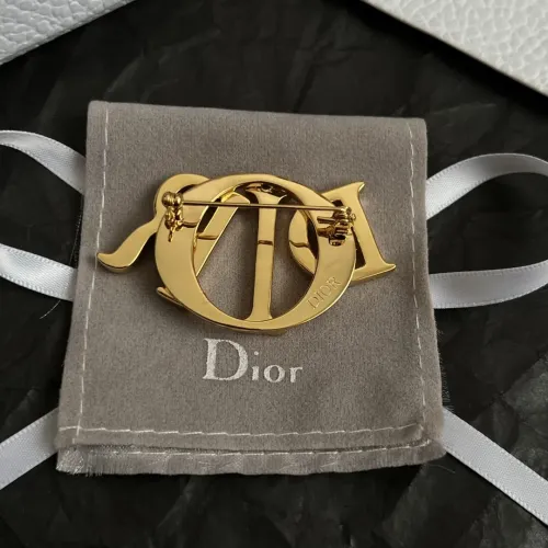 Replica Christian Dior Brooches For Women #1390480 $45.00 USD for Wholesale