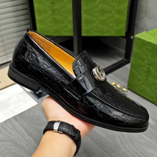 Replica Gucci Oxfords Shoes For Men #1391557 $92.00 USD for Wholesale