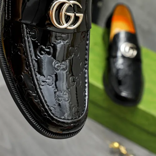 Replica Gucci Oxfords Shoes For Men #1391557 $92.00 USD for Wholesale