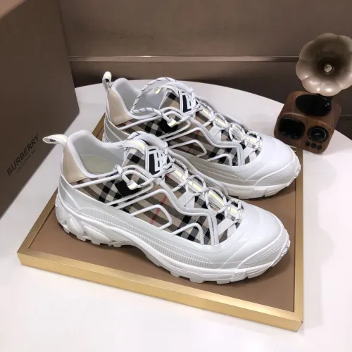 Replica Burberry Casual Shoes For Men #1391970 $122.00 USD for Wholesale