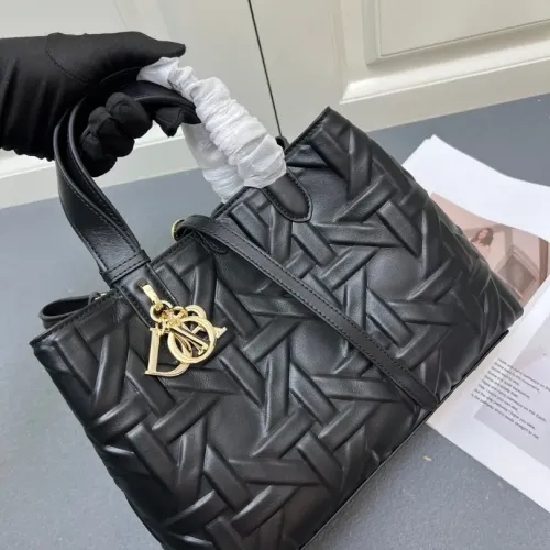 Replica Christian Dior AAA Quality Handbags For Women #1392152 $130.00 USD for Wholesale