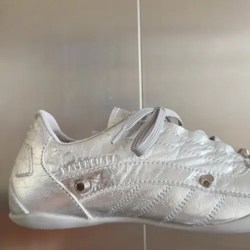 Replica Balenciaga Casual Shoes For Women #1392243 $115.00 USD for Wholesale