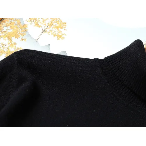 Replica LOEWE Sweaters Long Sleeved For Men #1393213 $48.00 USD for Wholesale