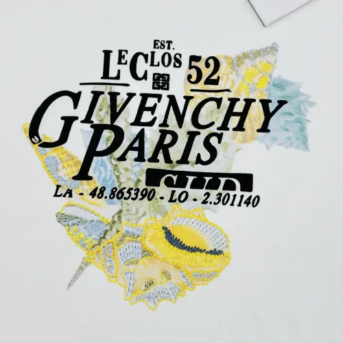 Replica Givenchy T-Shirts Short Sleeved For Unisex #1393600 $72.00 USD for Wholesale