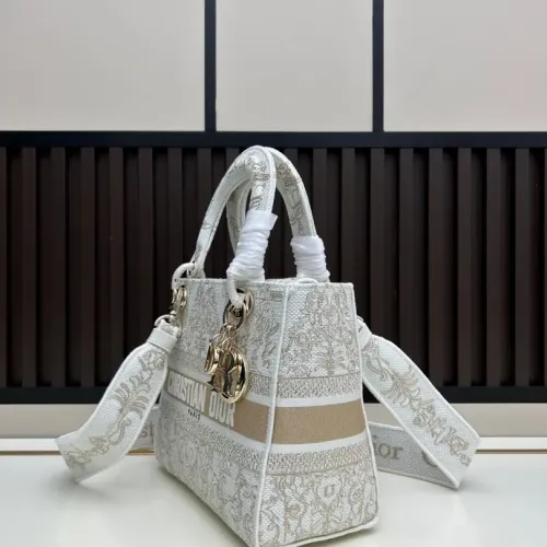 Replica Christian Dior AAA Quality Handbags For Women #1393620 $112.00 USD for Wholesale