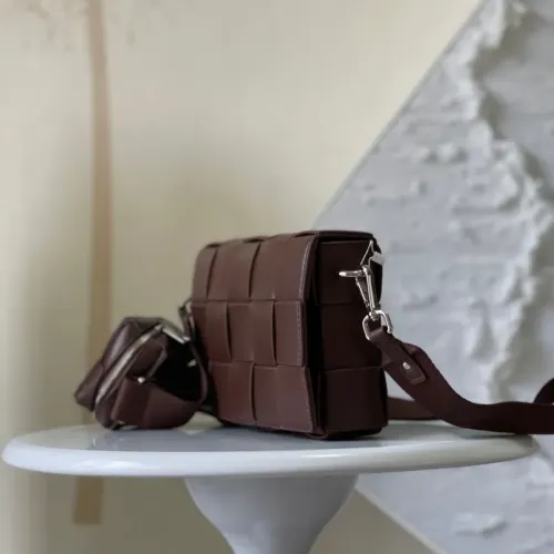 Replica Bottega Veneta BV AAA Quality Messenger Bags For Women #1393643 $102.00 USD for Wholesale