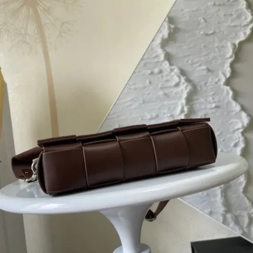 Replica Bottega Veneta BV AAA Quality Messenger Bags For Women #1393643 $102.00 USD for Wholesale