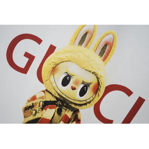 Replica Gucci T-Shirts Short Sleeved For Unisex #1395934 $32.00 USD for Wholesale