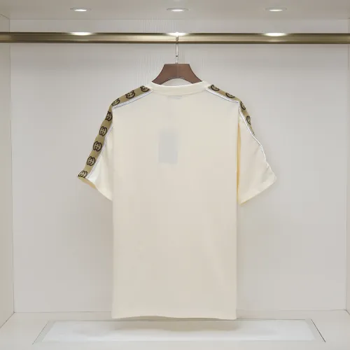 Replica Gucci T-Shirts Short Sleeved For Unisex #1395936 $32.00 USD for Wholesale