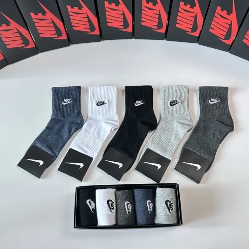 Cheap Nike Socks #1396385, $$29.00 USD On Nike Socks