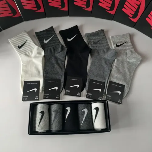 Cheap Nike Socks #1396442, $$27.00 USD On Nike Socks