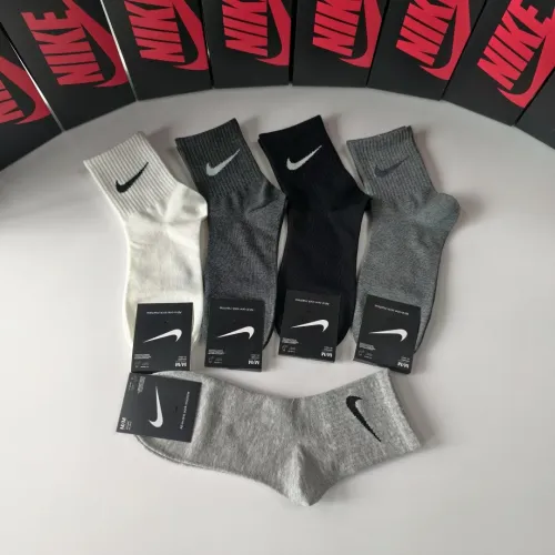 Replica Nike Socks #1396442 $27.00 USD for Wholesale