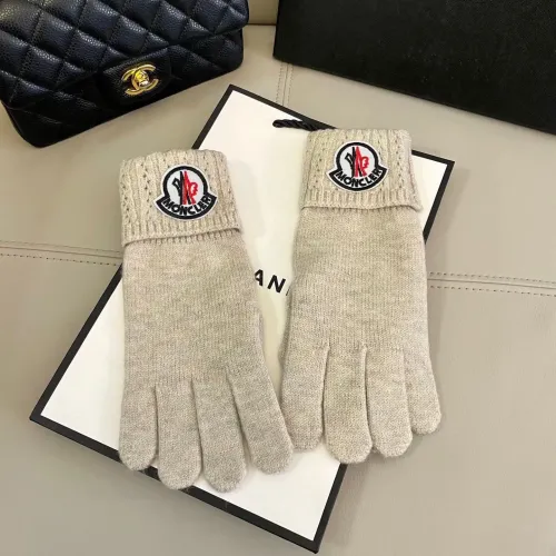 Cheap Moncler Gloves #1396680, $$38.00 USD On Moncler Gloves