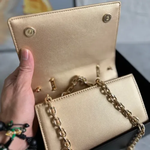 Replica Dolce & Gabbana AAA Quality Handbags For Women #1398946 $172.00 USD for Wholesale