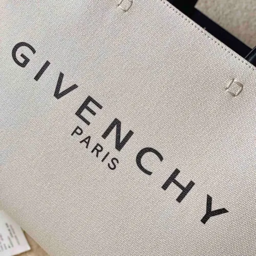 Replica Givenchy AAA Quality Handbags For Women #1399006 $222.00 USD for Wholesale