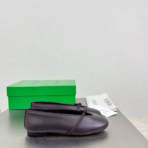 Replica Bottega Veneta BV Flat Shoes For Women #1400598 $125.00 USD for Wholesale