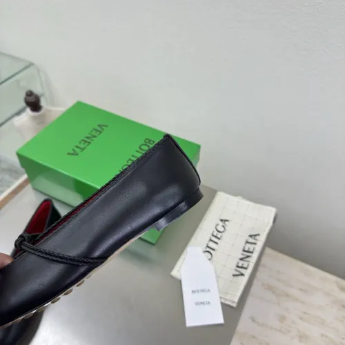 Replica Bottega Veneta BV Flat Shoes For Women #1400599 $125.00 USD for Wholesale