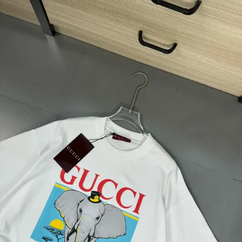 Replica Gucci T-Shirts Short Sleeved For Unisex #1402117 $32.00 USD for Wholesale