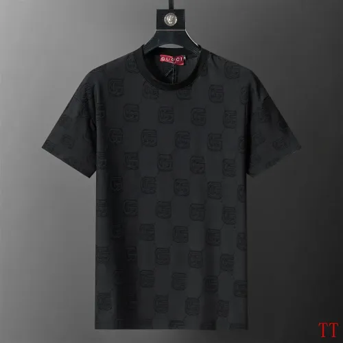 Replica Gucci Tracksuits Short Sleeved For Men #1404049 $60.00 USD for Wholesale