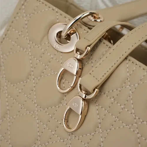 Replica Christian Dior AAA Quality Handbags For Women #1404234 $92.00 USD for Wholesale