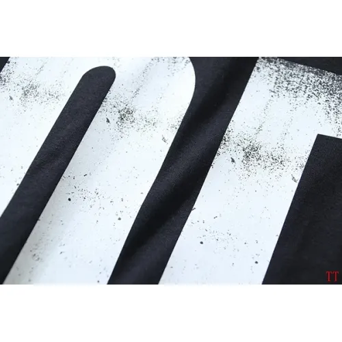 Replica Off-White T-Shirts Short Sleeved For Unisex #1404494 $32.00 USD for Wholesale