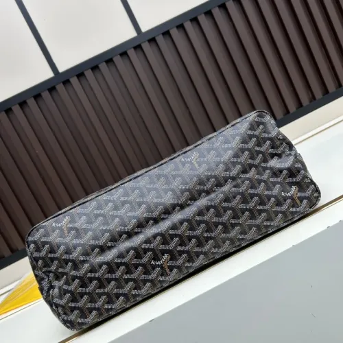 Replica Goyard AAA Quality Shoulder Bags For Women #1404531 $135.00 USD for Wholesale