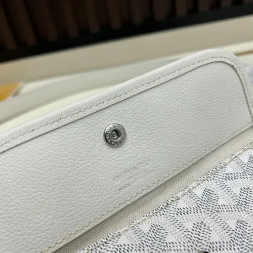 Replica Goyard AAA Quality Shoulder Bags For Women #1404542 $135.00 USD for Wholesale