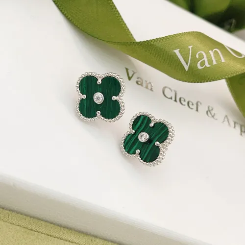 Replica Van Cleef & Arpels Earrings For Women #1406188 $25.00 USD for Wholesale