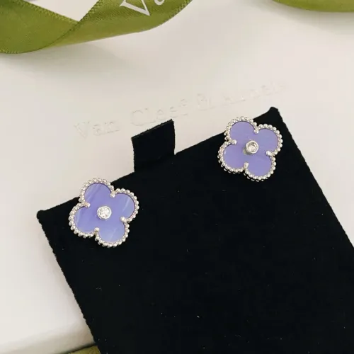 Replica Van Cleef & Arpels Earrings For Women #1406290 $25.00 USD for Wholesale