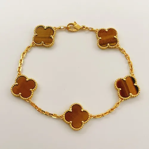 Cheap Van Cleef &amp; Arpels Bracelets For Women #1406592, $$34.00 USD On Van Cleef &amp; Arpels Bracelets