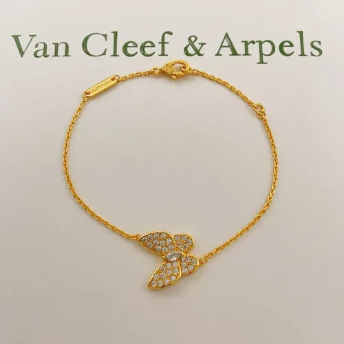 Cheap Van Cleef &amp; Arpels Bracelets For Women #1406610, $$25.00 USD On Van Cleef &amp; Arpels Bracelets
