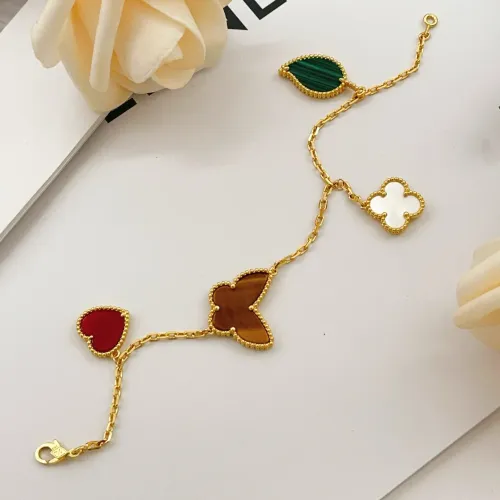Replica Van Cleef & Arpels Bracelets For Women #1406634 $34.00 USD for Wholesale