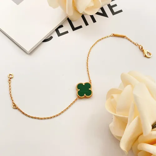 Replica Van Cleef & Arpels Bracelets For Women #1406648 $25.00 USD for Wholesale