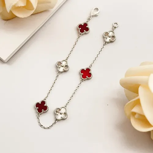 Cheap Van Cleef &amp; Arpels Bracelets For Women #1406655, $$34.00 USD On Van Cleef &amp; Arpels Bracelets