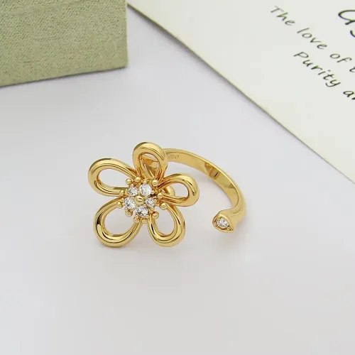 Cheap Van Cleef &amp; Arpels Rings In Gold For Women #1406829, $$27.00 USD On Van Cleef &amp; Arpels Rings