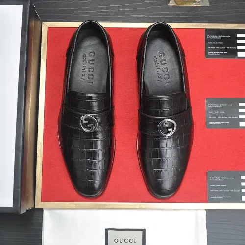 Replica Gucci Oxfords Shoes For Men #1408583 $98.00 USD for Wholesale