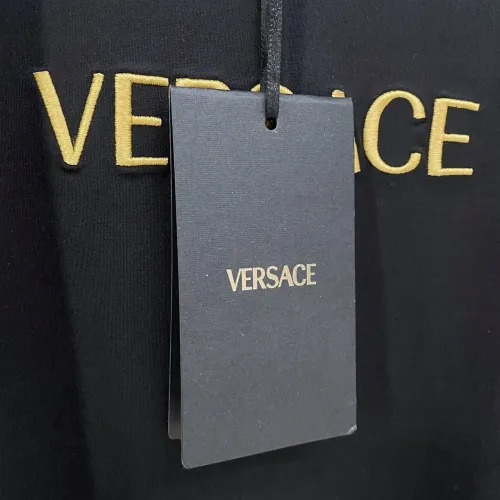 Replica Versace T-Shirts Short Sleeved For Men #1409783 $92.00 USD for Wholesale