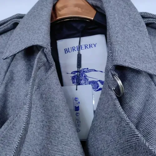 Replica Burberry Trench Coat Long Sleeved For Women #1410234 $192.00 USD for Wholesale