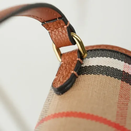 Replica Burberry AAA Quality Messenger Bags For Women #1411398 $98.00 USD for Wholesale