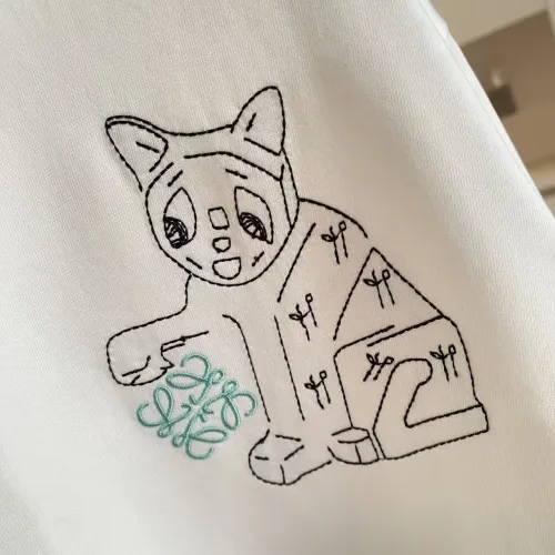 Replica LOEWE T-Shirts Short Sleeved For Unisex #1411960 $45.00 USD for Wholesale